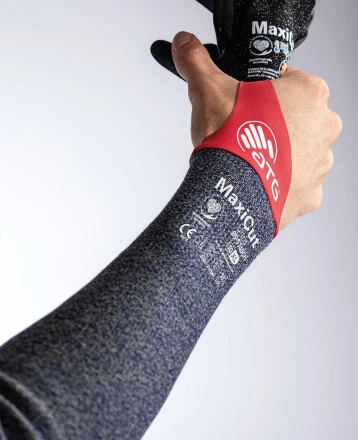 ATG® protirezný a tepluodolný rukávnik MaxiCut® Ultra™ CH - jeden pár