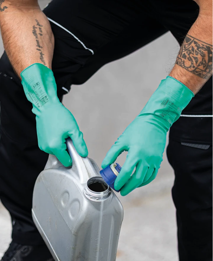 Rękawice chemiczne ARDON®CHEM TOUCH N-II.