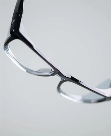 Prázdný rámeček UNIVET 571 vel.56 571.00.01.99 Stone/After Dark NA OBJEDNÁVKU