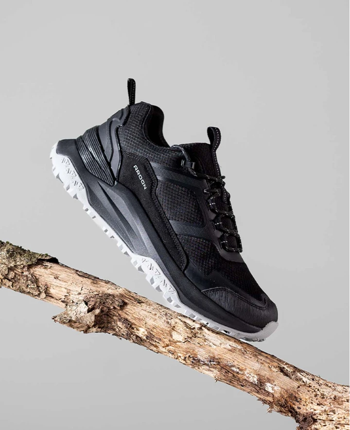 Obuwie outdoorowe ARDON®SELVANO LOW czarna