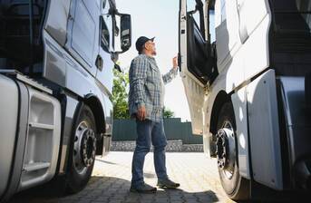 Jak se obléci na řízení dálkového kamionu? V 1. řadě myslete na své pohodlí