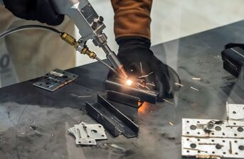 Jaké jsou metody svařování a jak se na ně obléci