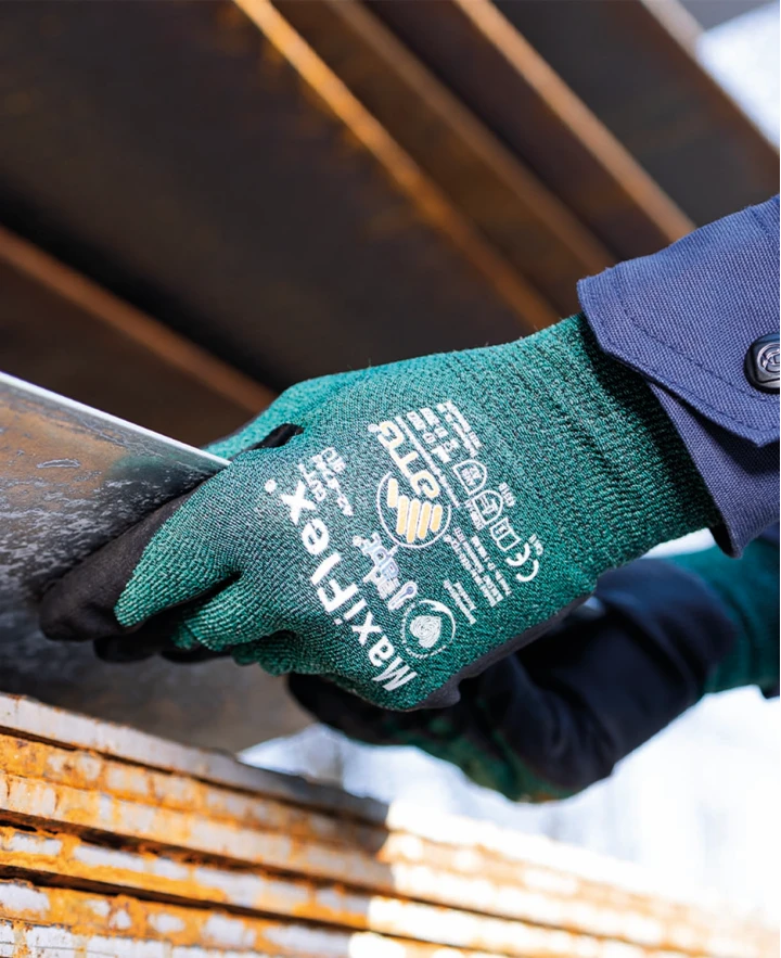 ATG® protiřezné rukavice MaxiFlex® Cut™ 34-8743