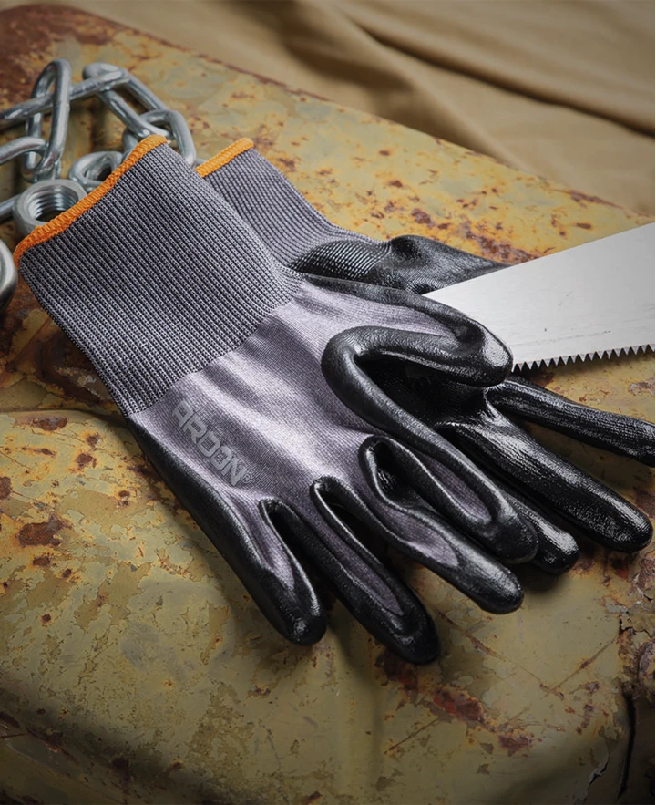 Protirezné rukavice CUT TOUCH OIL 4B