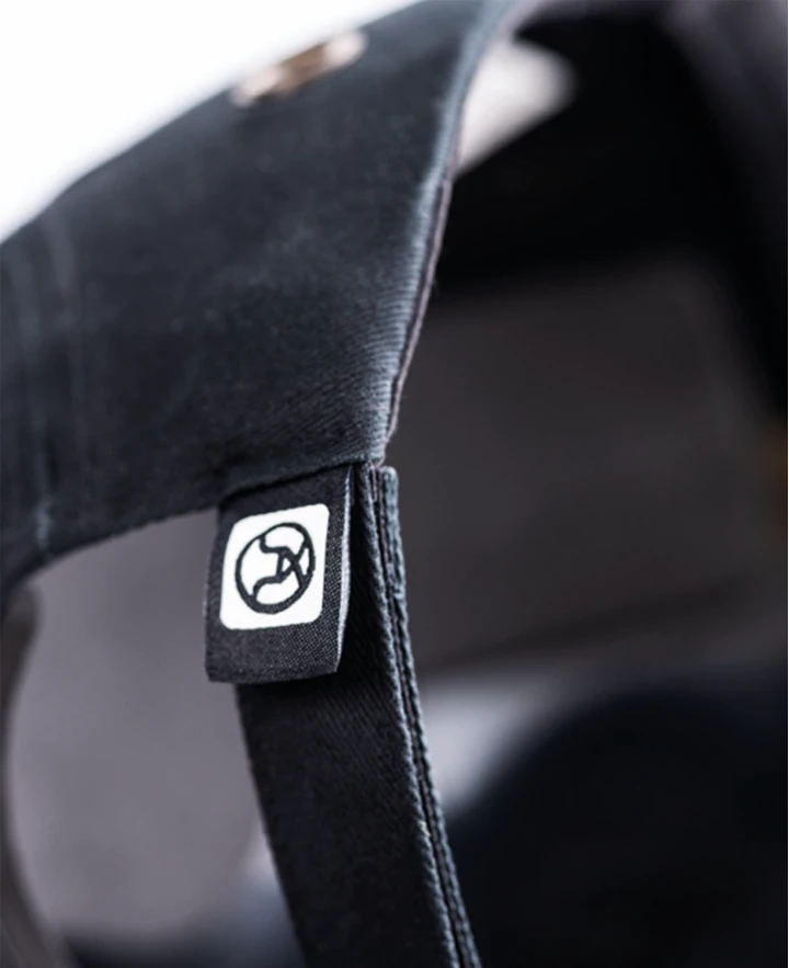 Čiapka so škrupinou ARDON® BRUNO+ čierna