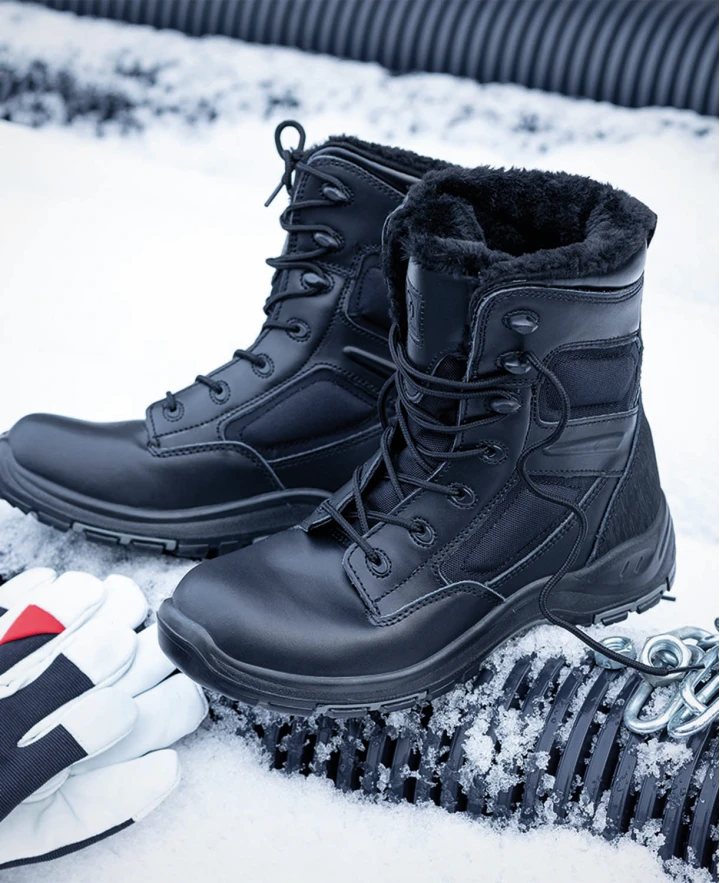 Zimní pracovní poloholeňová obuv ARDON®WARDWIN O2