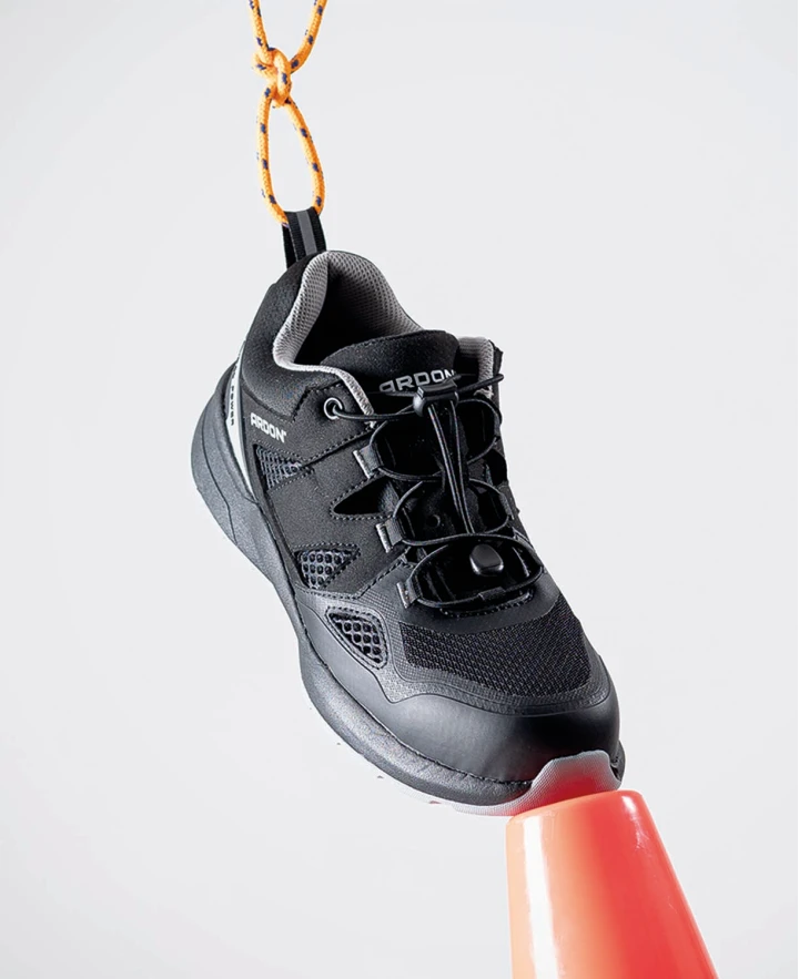 Bezpečnostná obuv ARDON®REFIWAN SAN S1P ESD